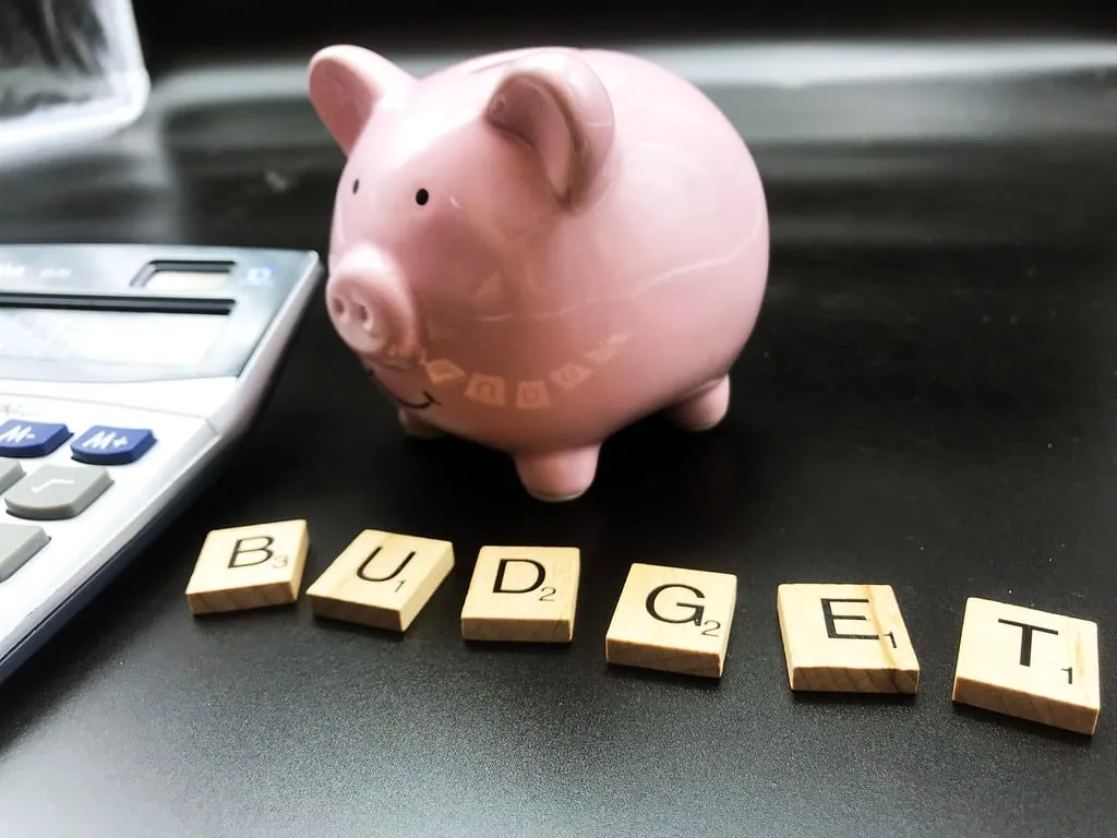 Money and budget planning representing Airmoney cashback savings